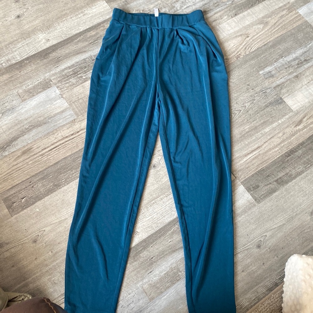 FABLETICS lounge pants teal